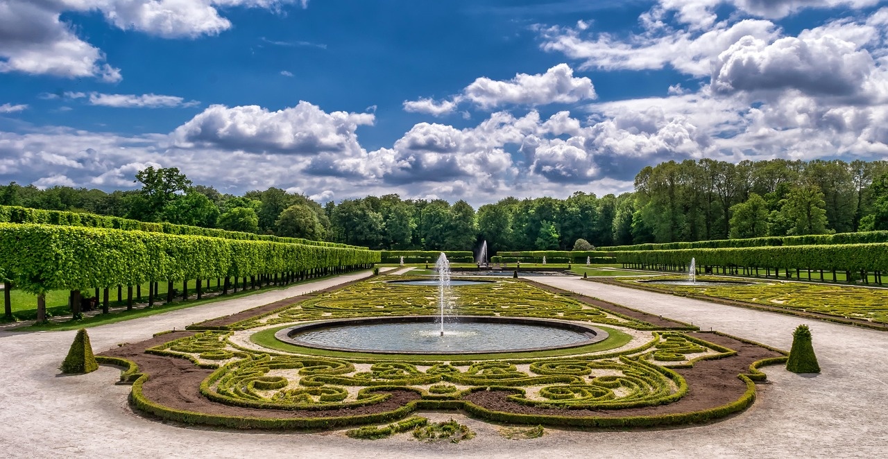 Giardino ecosostenibile con piante autoctone